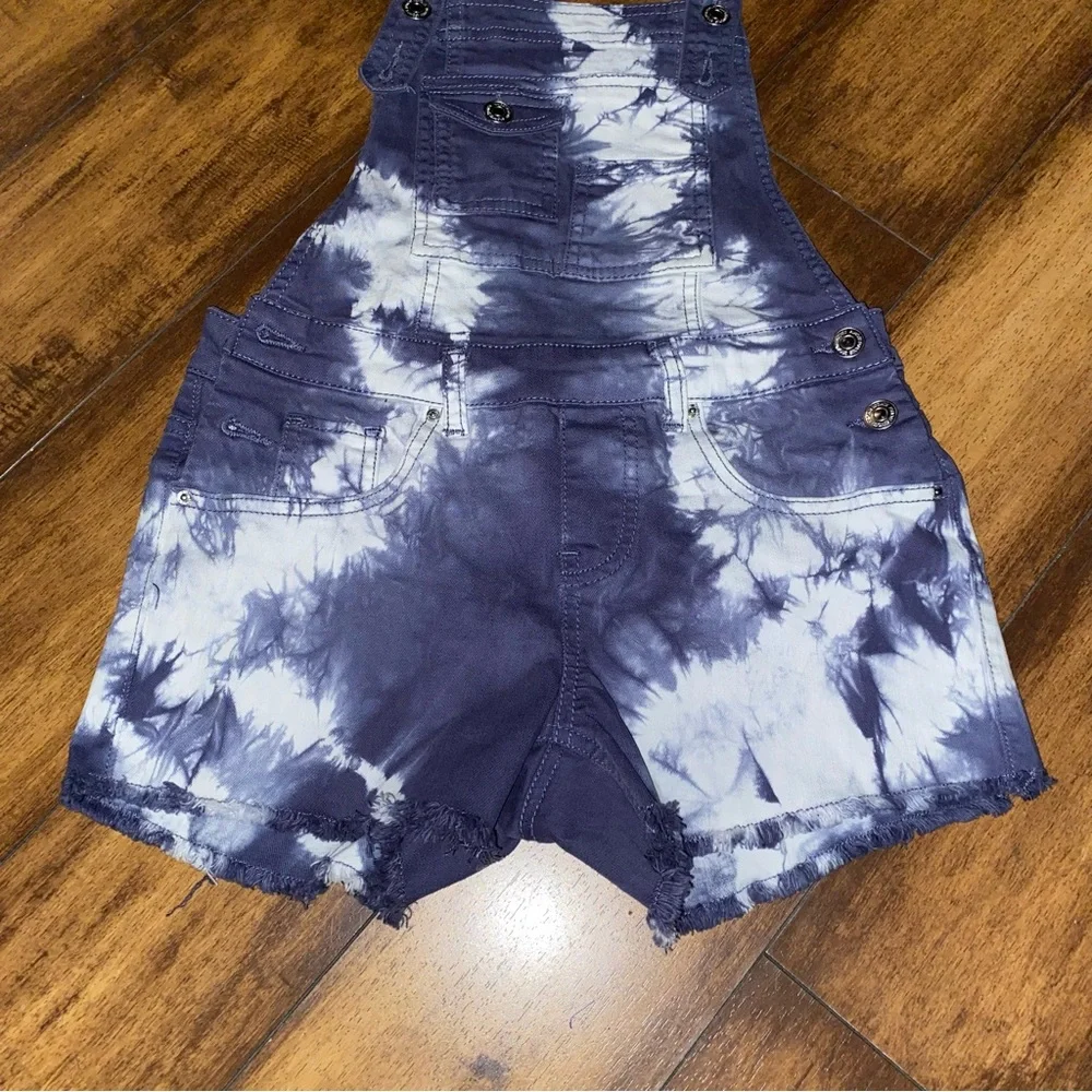 Overalls - Picture 6 of 7